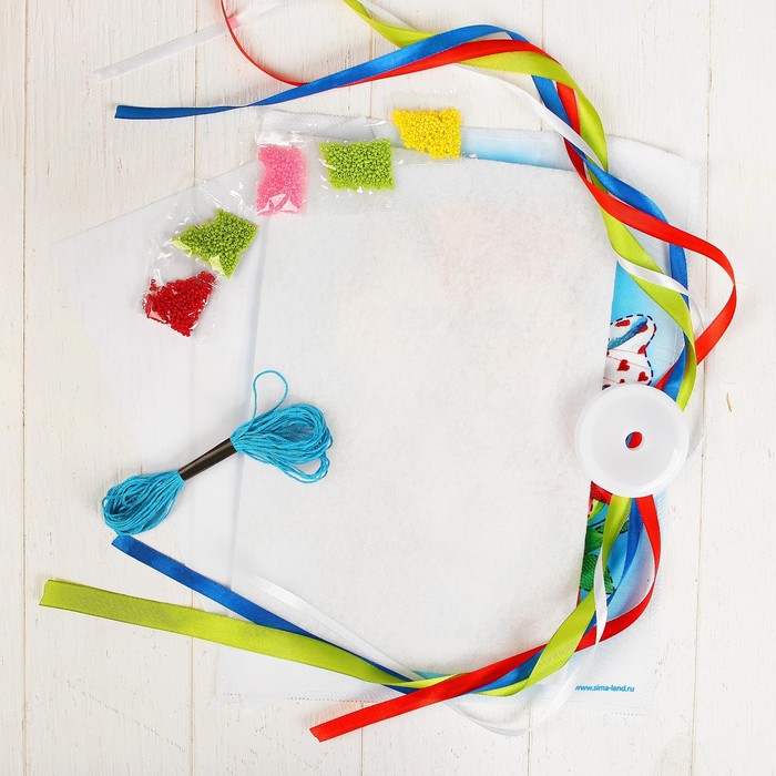 Вышивка объёмная бисером и лентами "Котёнок", 24 х 32 см