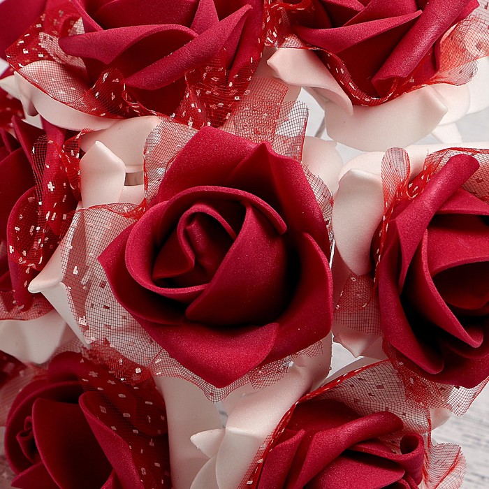 Букет d=17, 9 цветков, бордовый