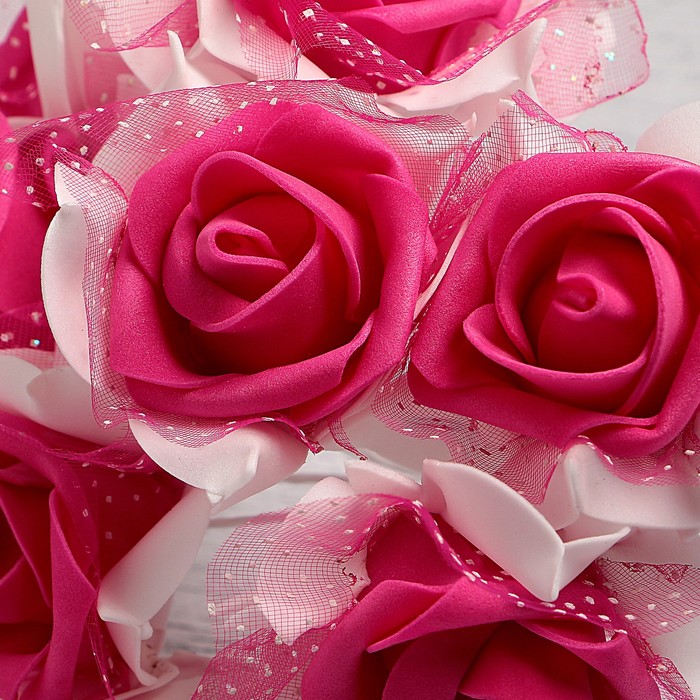 Букет d=17, 9 цветков, малиновый