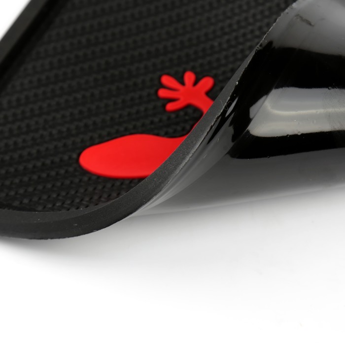 Коврик противоскользящий, красная ящерица, черный