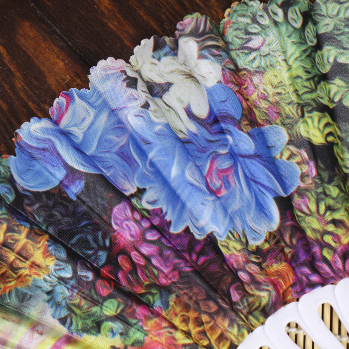 Веер пластик "Сказочный сад" МИКС изогнутый каркас 23 см