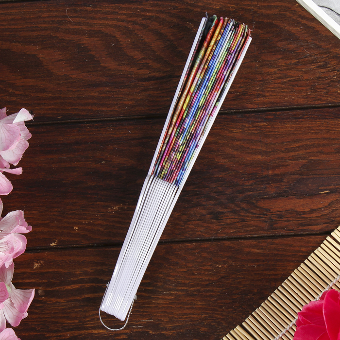 Веер пластик "Сказочный сад" МИКС изогнутый каркас 23 см