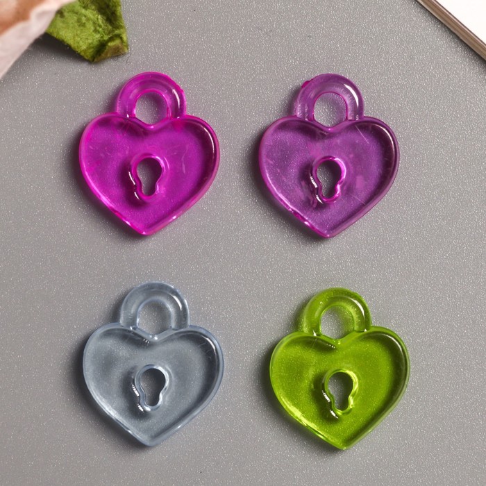 Декор для творчества пластик "Сердце-замочек" прозрачный набор 30 шт 1,8х1,5 см