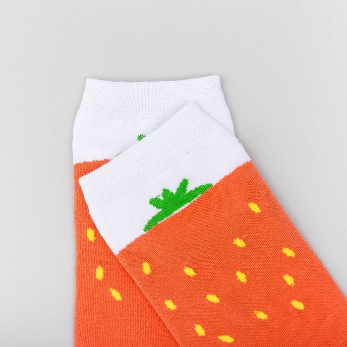 Носки женские укороч. Нжу530-06 Клубничка, р-р 23-25 (36-40)