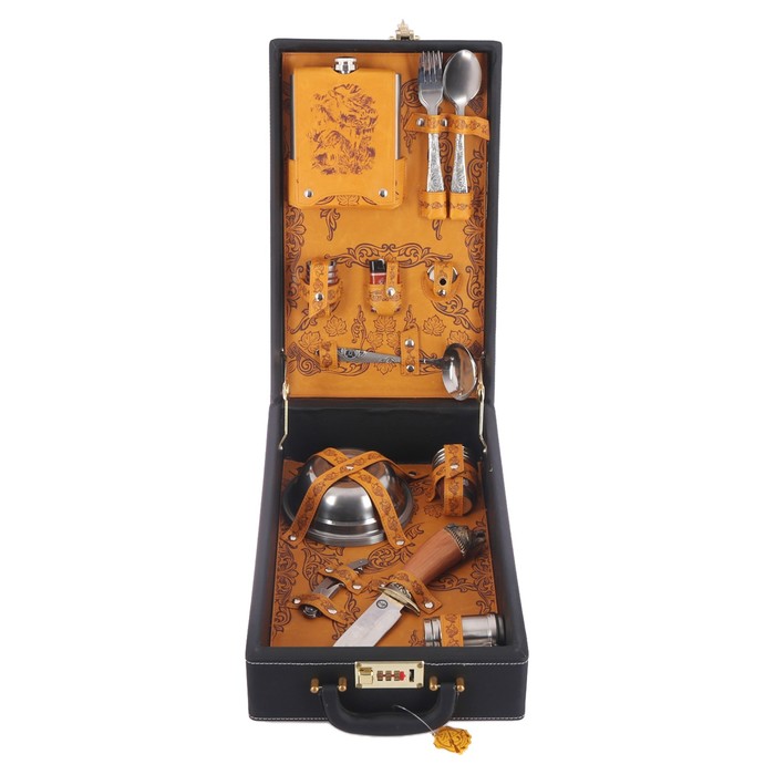 Набор в чемодане"Охота на лося"УЦЕНКА (слабое крепление)