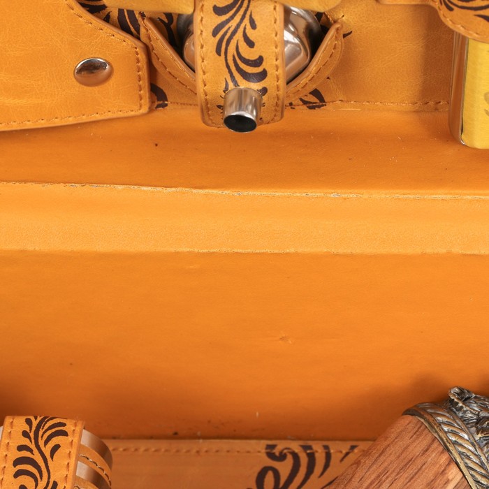 Набор в чемодане"Охота на кабана"УЦЕНКА (слабое крепление)