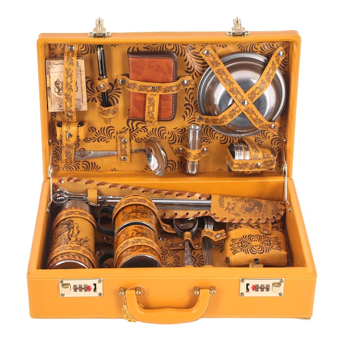 Набор в чемодане"Рыбалка.Осетр"УЦЕНКА (слабое крепление)