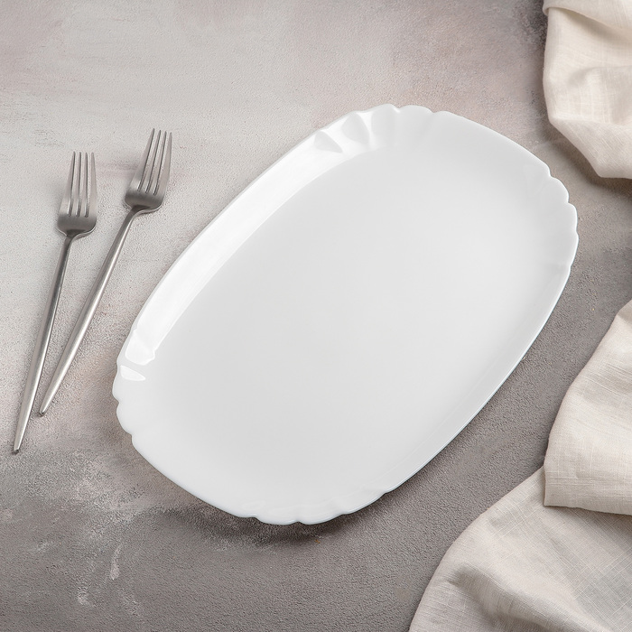 Блюдо овальное 34 см Lotusia