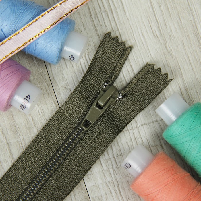 Молния "Спираль" №4, неразъёмная, 20см, цвет хаки