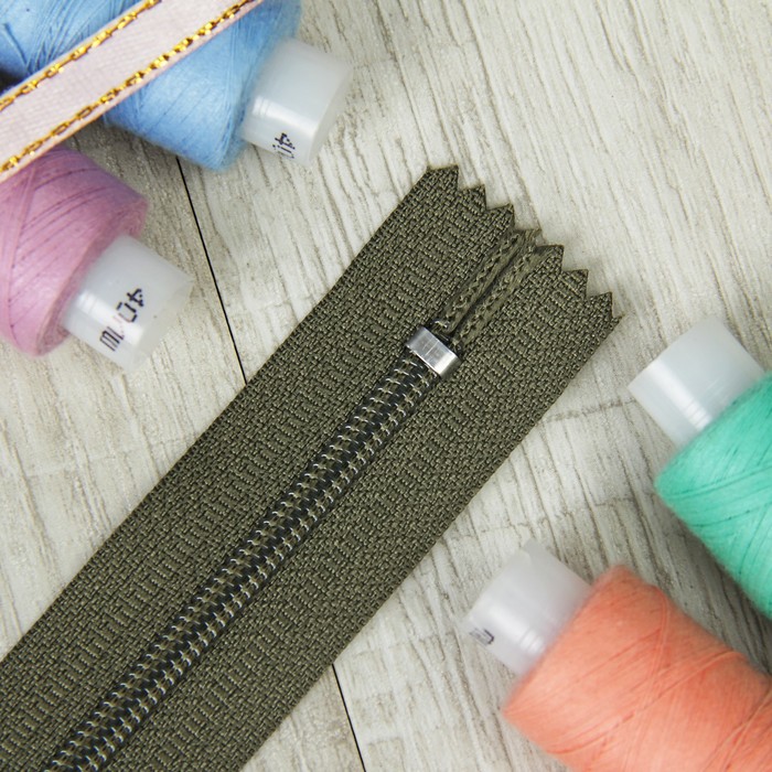 Молния "Спираль" №4, неразъёмная, 20см, цвет хаки