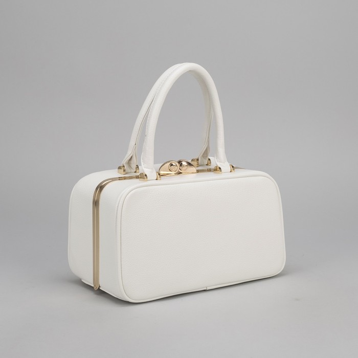 Сумка женская, 2 отдела на фермуаре, наружный карман, длинный ремень, цвет белый