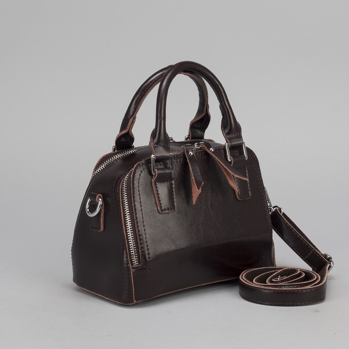 Сумка женская, 2 отдела на молниях, длинный ремень, цвет кофе