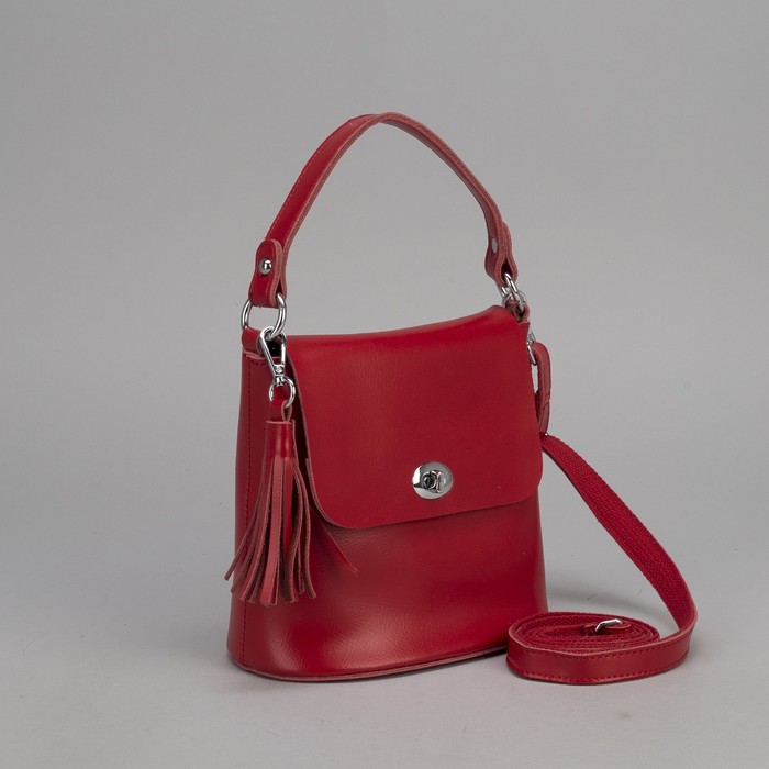 Сумка женская, отдел на молнии, наружный карман, длинный ремень, цвет красный