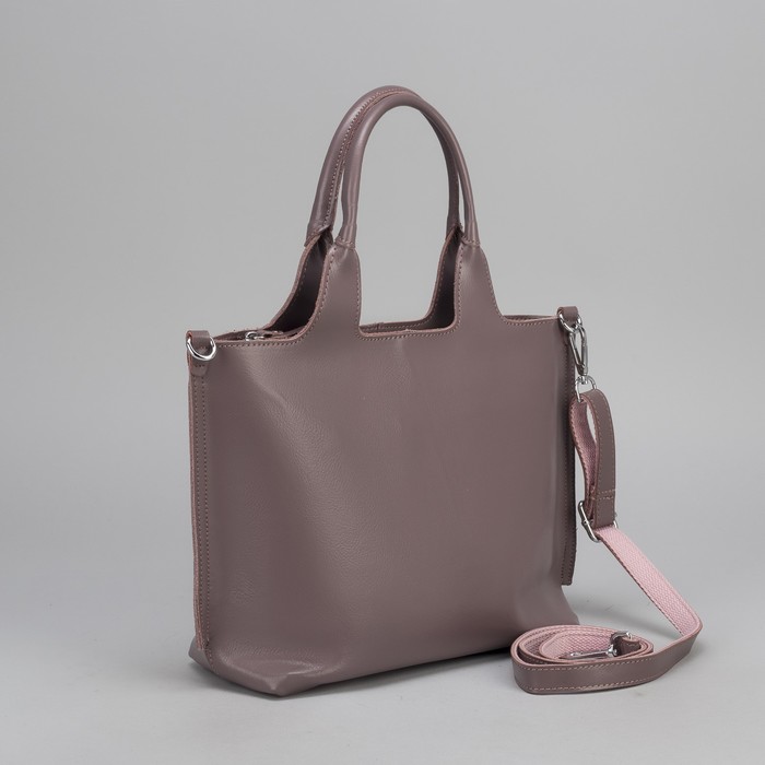 Сумка женская, отдел с перегородкой на молнии, наружный карман, длинный ремень, цвет пудровый