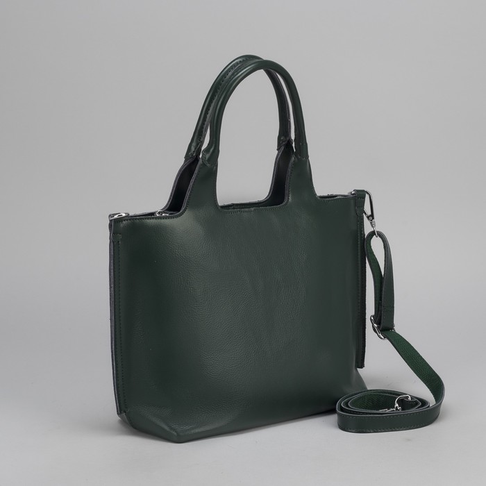 Сумка женская, отдел с перегородкой на молнии, наружный карман, длинный ремень, цвет зелёный