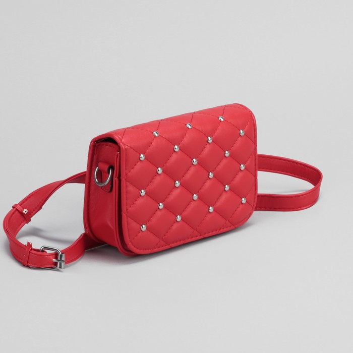 Сумка женская, отдел на молнии, наружный карман, цепь, поясной ремень, цвет красный
