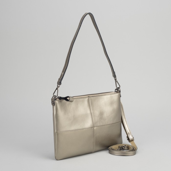 Клатч женский, отдел на молнии, наружный карман, длинный ремень, цвет бронзовый