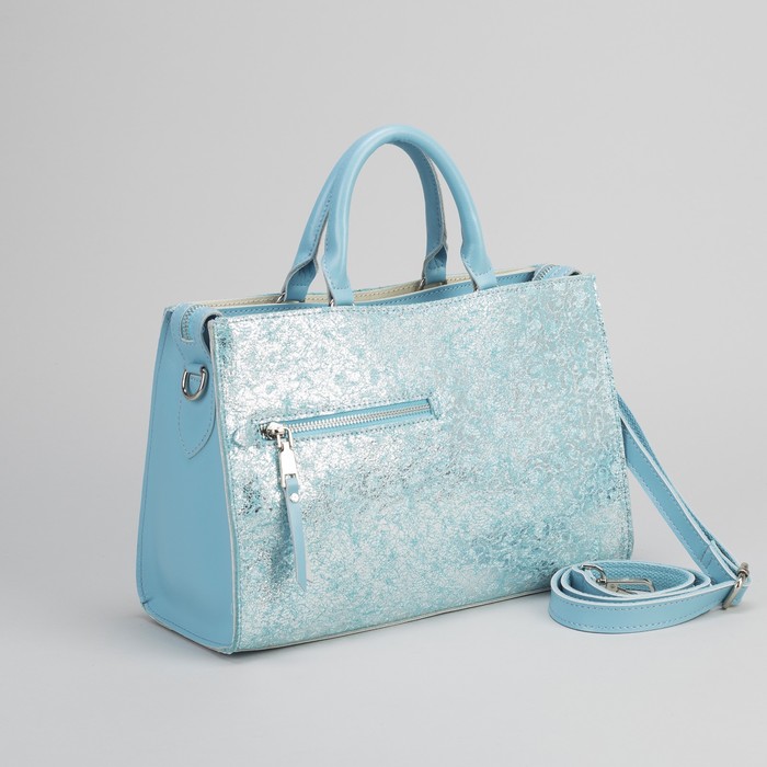 Сумка женская, замша, отдел на молнии, 4 наружных кармана, длинный ремень, цвет голубой