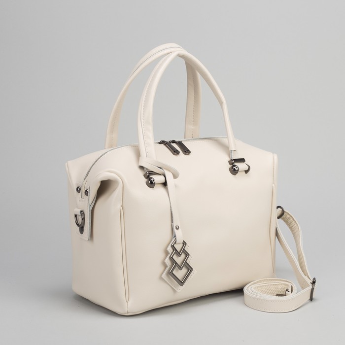 Сумка женская, отдел с перегородкой на молнии, наружный карман, длинный ремень, цвет бежевый