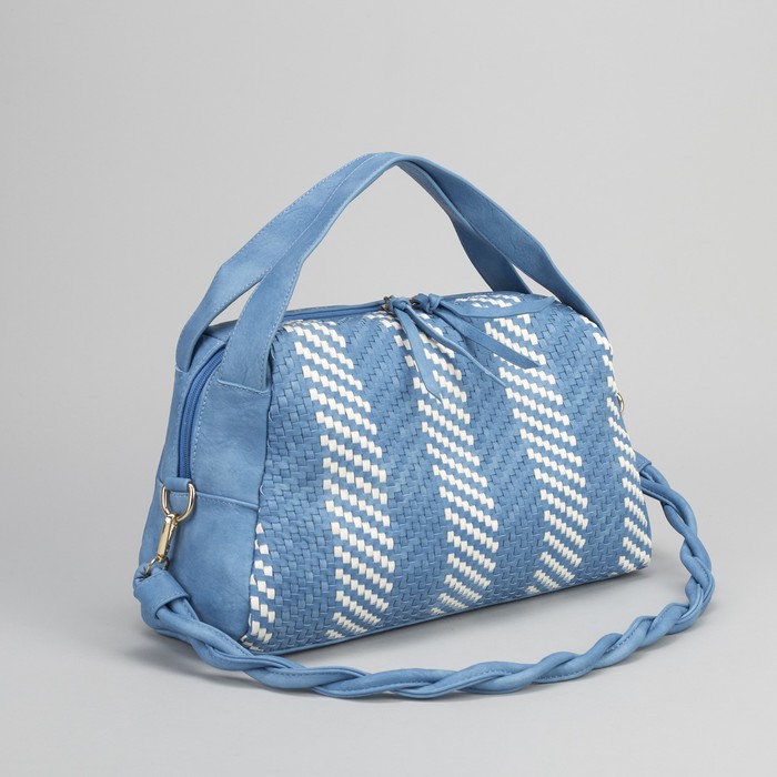 Сумка женская, отдел на молнии, наружный карман, длинный ремень, цвет голубой