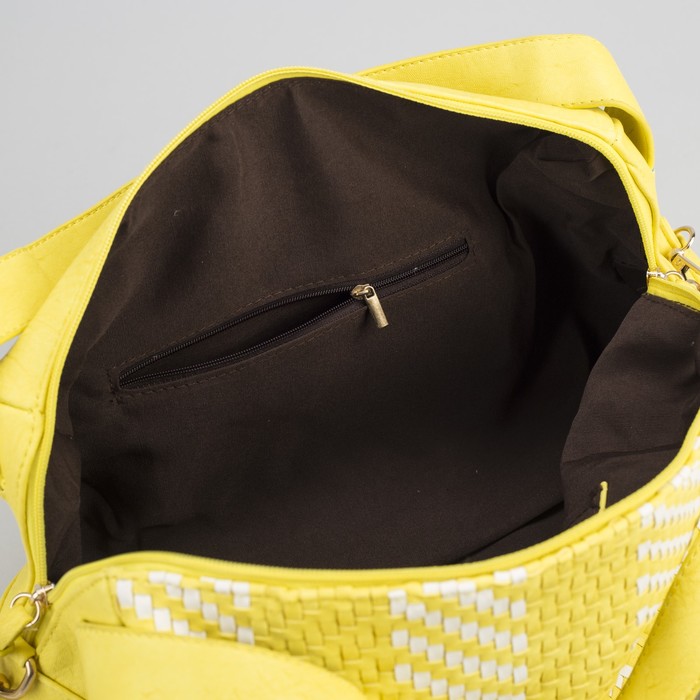 Сумка женская, отдел на молнии, наружный карман, длинный ремень, цвет жёлтый