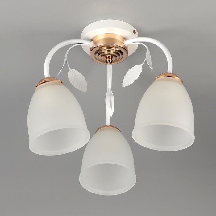 Люстра "Новелла" 3x60Вт E27 золото 40x40x19см.