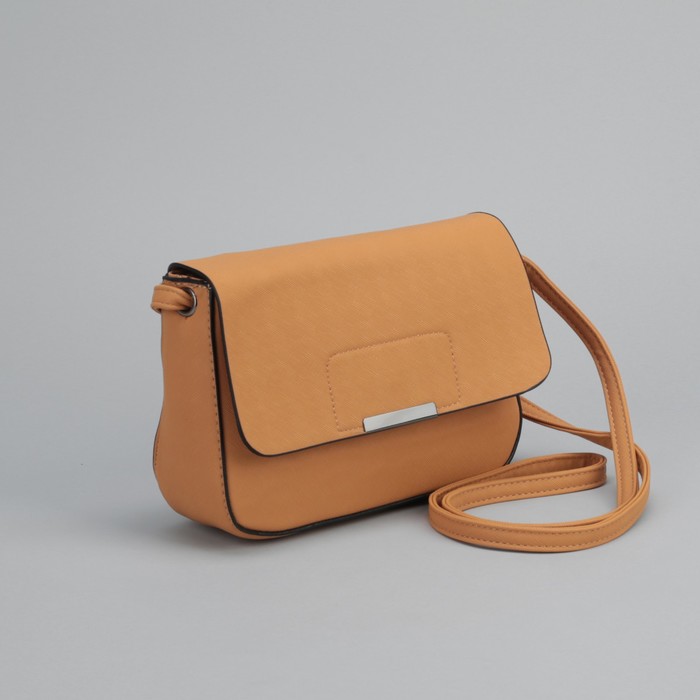 Сумка женская, отдел на молнии, наружный карман, длинный ремень, цвет бежевый