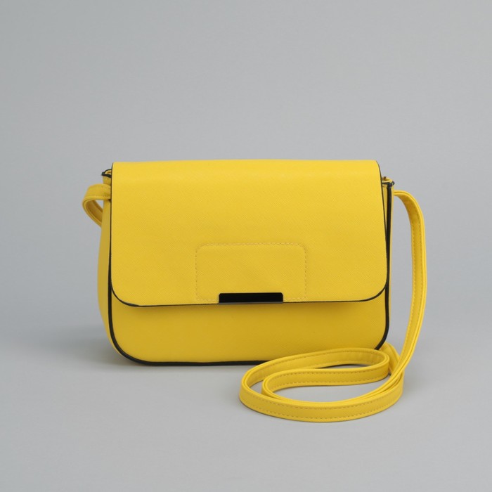 Сумка женская, отдел на молнии, наружный карман, длинный ремень, цвет жёлтый