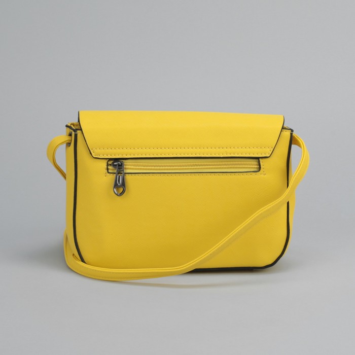 Сумка женская, отдел на молнии, наружный карман, длинный ремень, цвет жёлтый