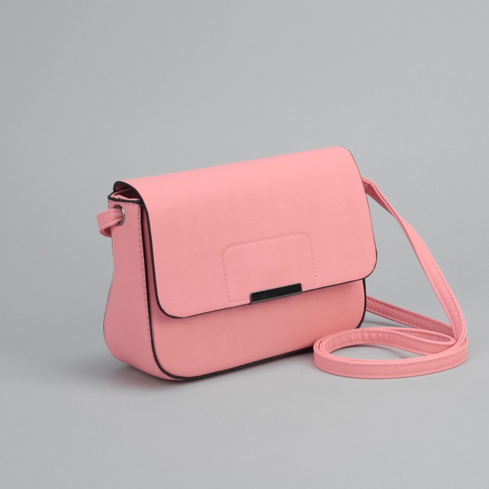 Сумка женская, отдел на молнии, наружный карман, длинный ремень, цвет розовый