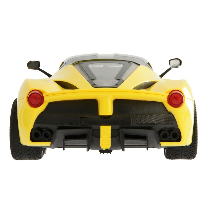 Машина радиоуправляемая "Итальянская классика", работает от аккумулятора, световые эффекты, в пакете