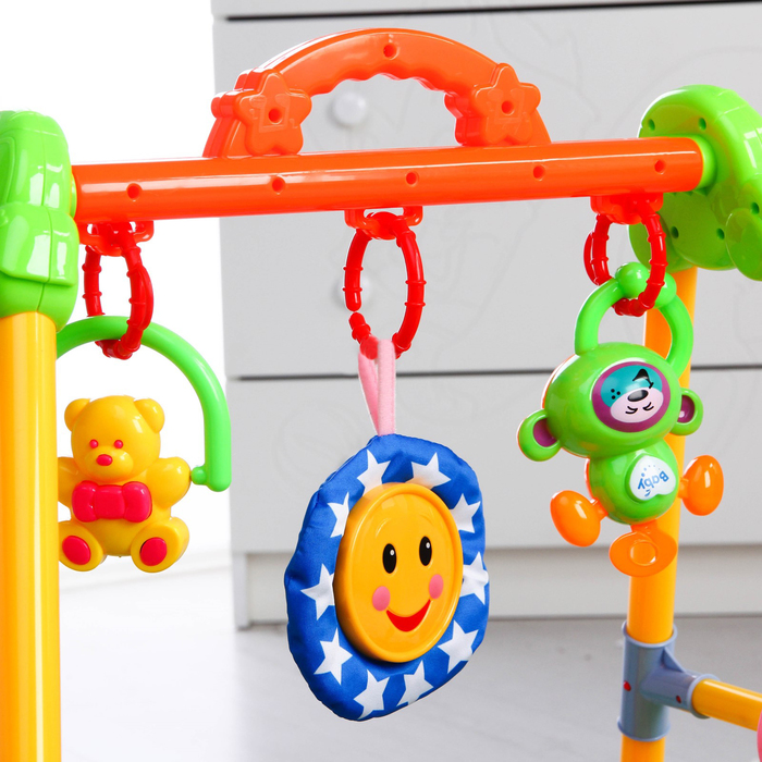 Развивающий коврик с игровой стойкой «Друзья», музыкальная игрушка