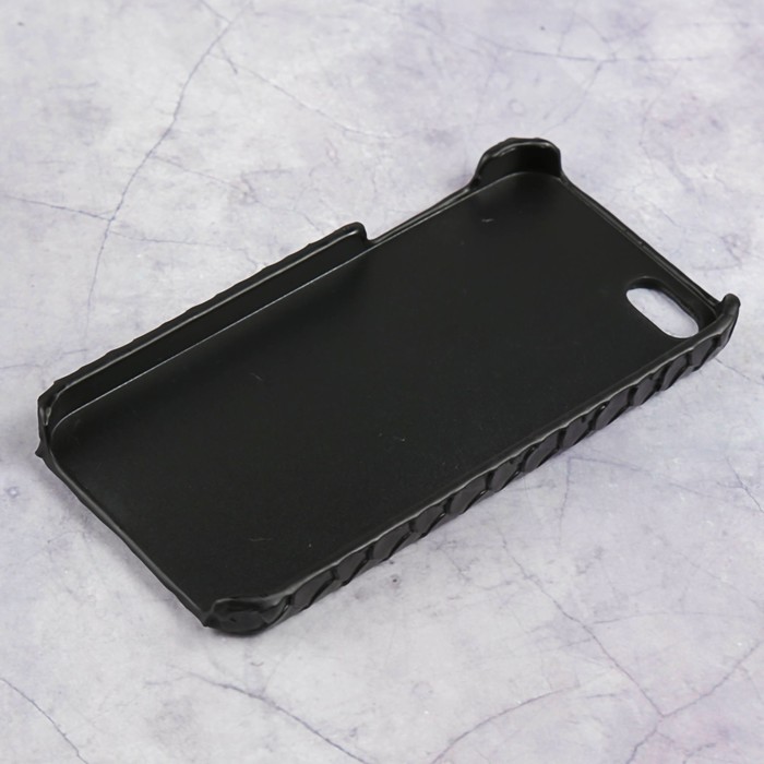 Чехол Luazon Змеиная кожа для iPhone 5/5s, пластиковый, чёрный