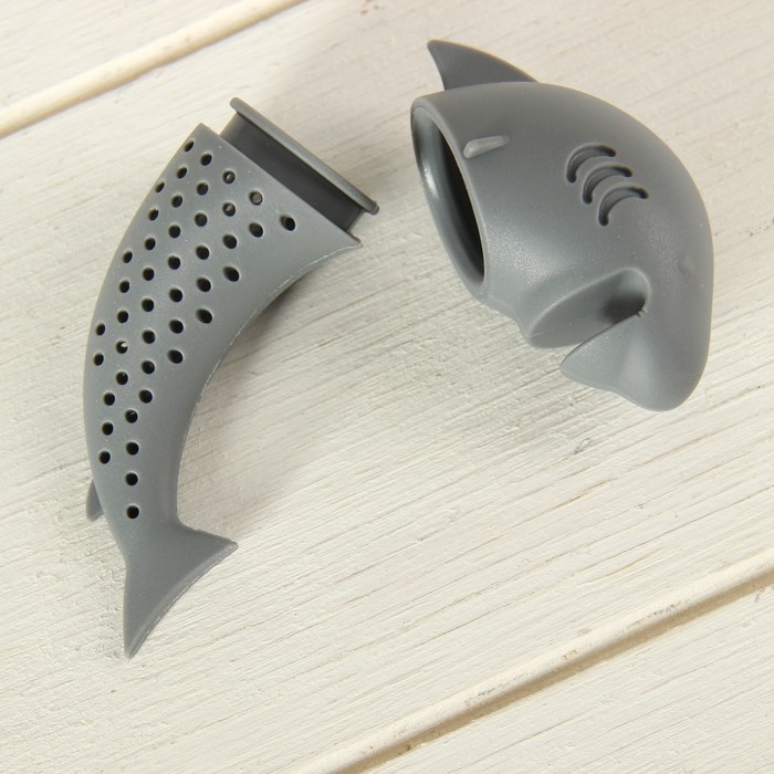 Ситечко для чая "Акула" 8,5 см