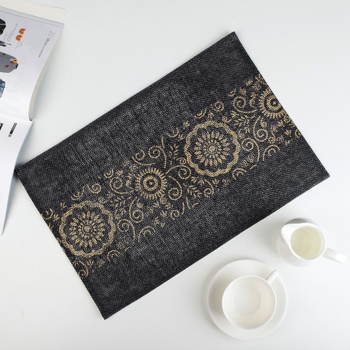 Салфетка кухонная "Узорная тропа" 45х30 см, цвет черный