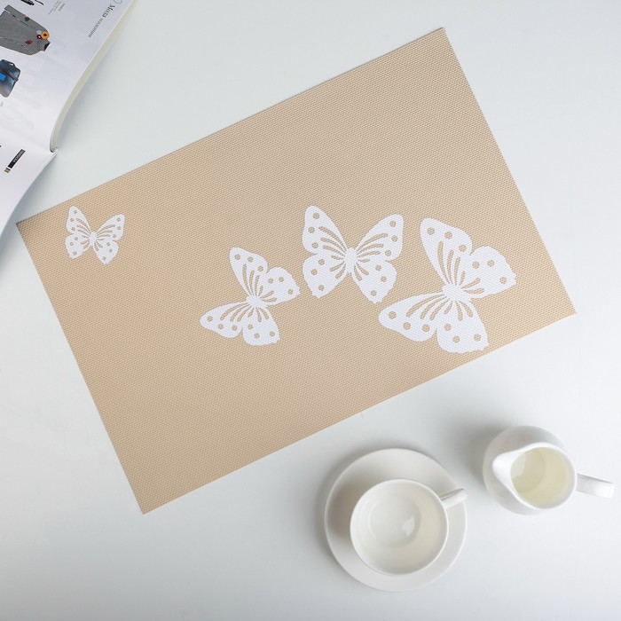 Салфетка кухонная "Бабочки" 45х30 см, цвет бежевый