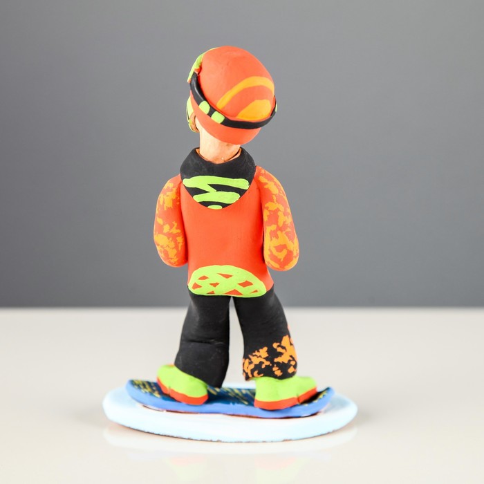 Статуэтка "Сноубордист - спортсмен" микс