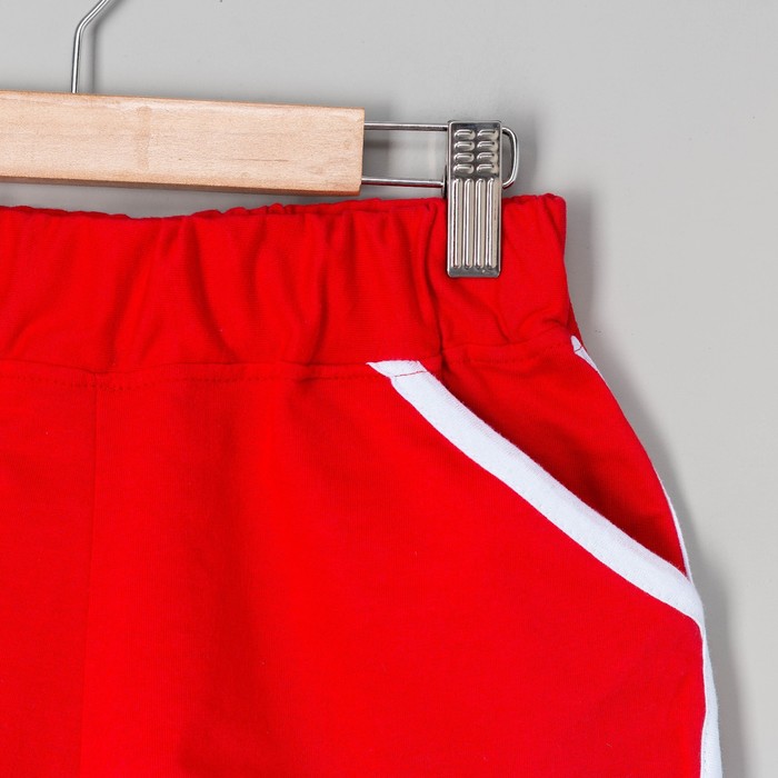 Шорты женские, цвет красный, размер 46