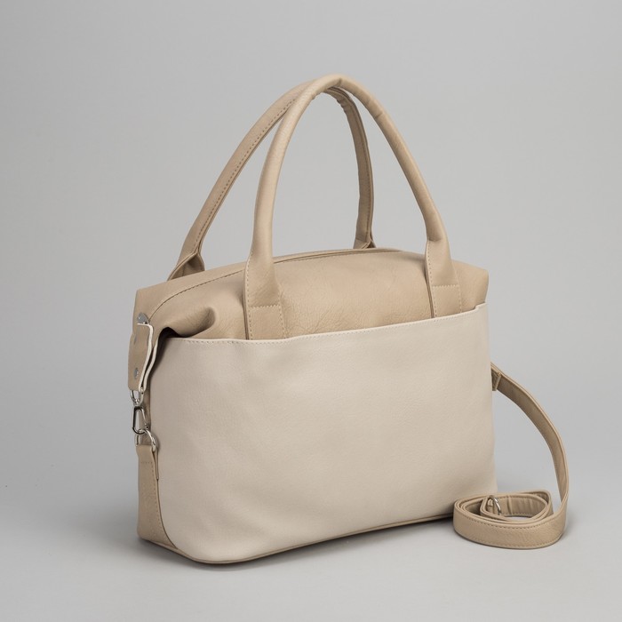 Сумка женская, отдел на молнии, 2 наружных кармана, длинный ремень, цвет бежевый/молочный