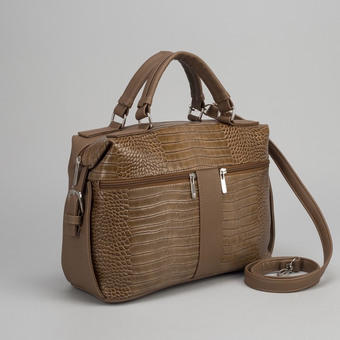 Сумка женская, отдел на молнии, 3 наружных кармана, длинный ремень, цвет бежевый