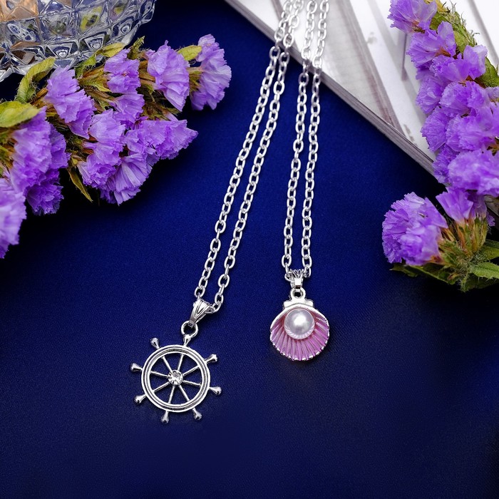 Кулон "Дуэт" штурвал и раковина, цвет бело-розовый в серебре, 42 см