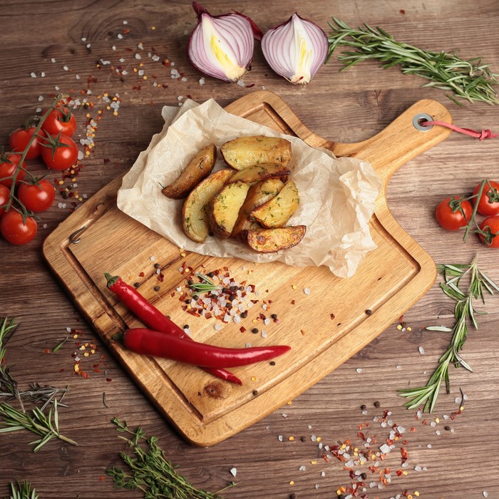 Доска для подачи из акации 39х26,7 х1,5 см УЦЕНКА