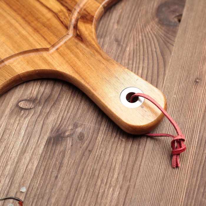 Доска для подачи из акации 39х26,7 х1,5 см УЦЕНКА