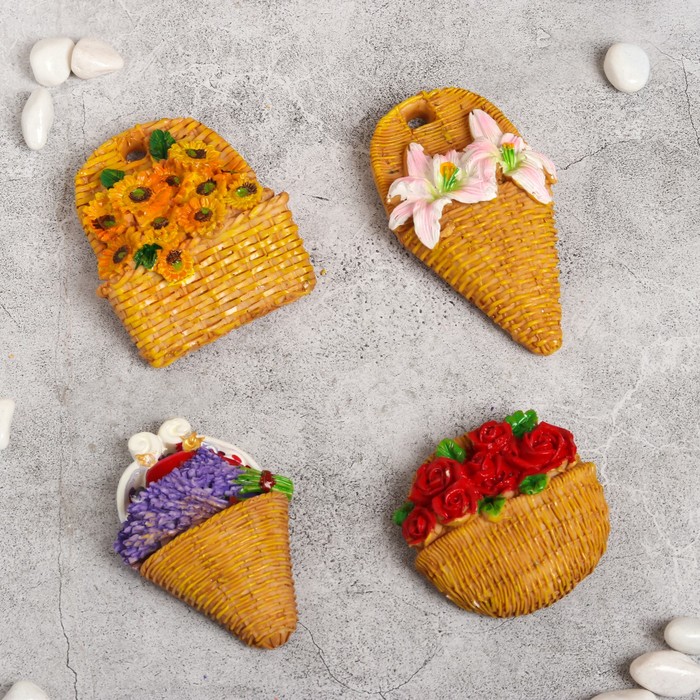 Магнит полистоун "Цветы в корзине" МИКС 7,5х6 см