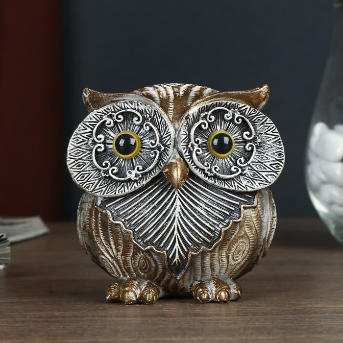 Сувенир полистоун "Совёнок Амир" под дерево 10х10х5,5 см