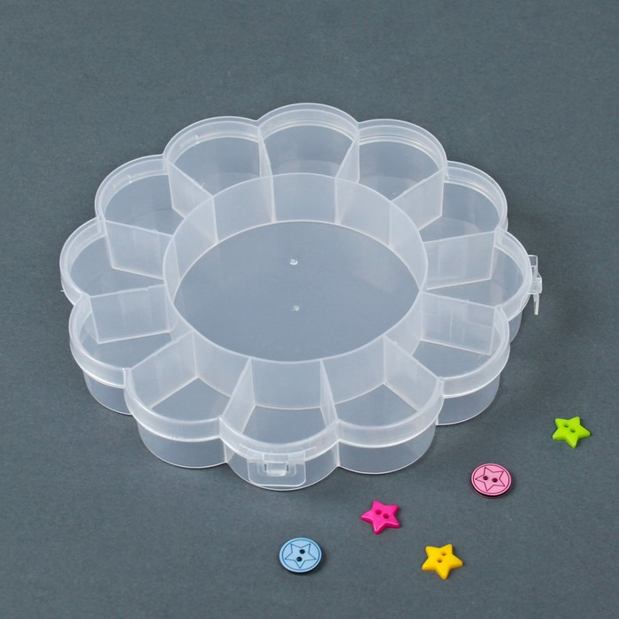 Органайзер для рукоделия "Ромашка", 13 отделений, 16*16*2,5см, цвет прозрачный