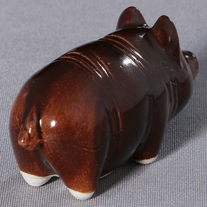 Сувенир "Свинья" фарфор, коричневая ,7 см