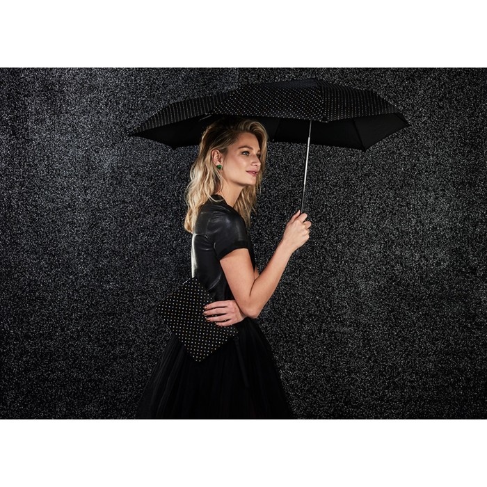 Косметичка, размер 24х17,5 см, цвет чёрный 6015008