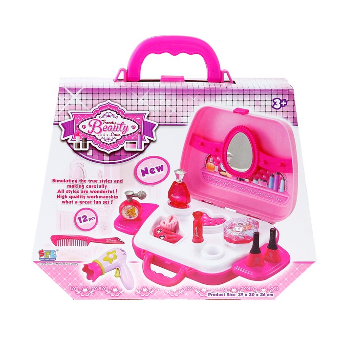 Набор аксессуаров для девочек в чемоданчике