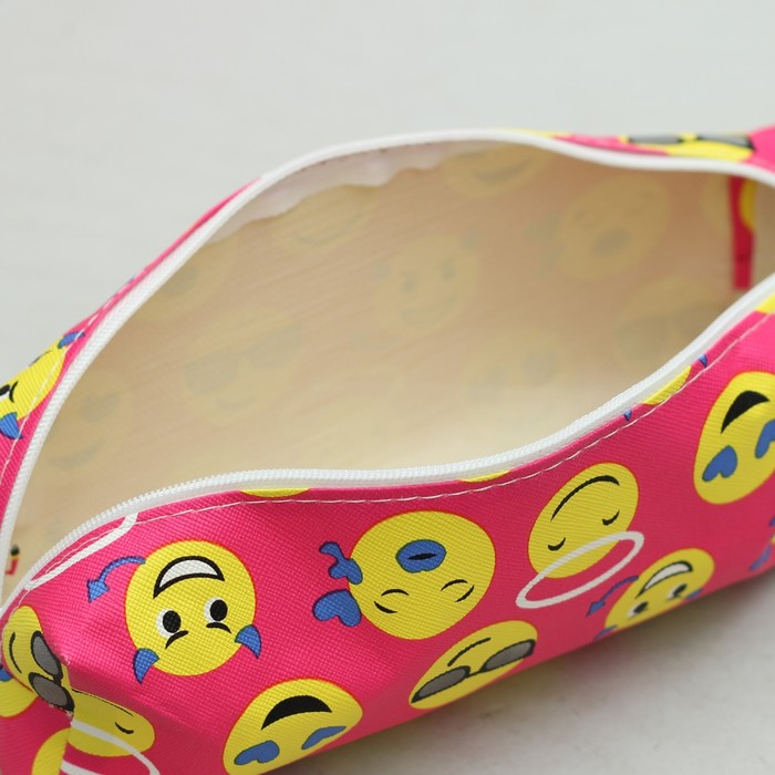 Косметичка-футляр на молнии, цвет розовый